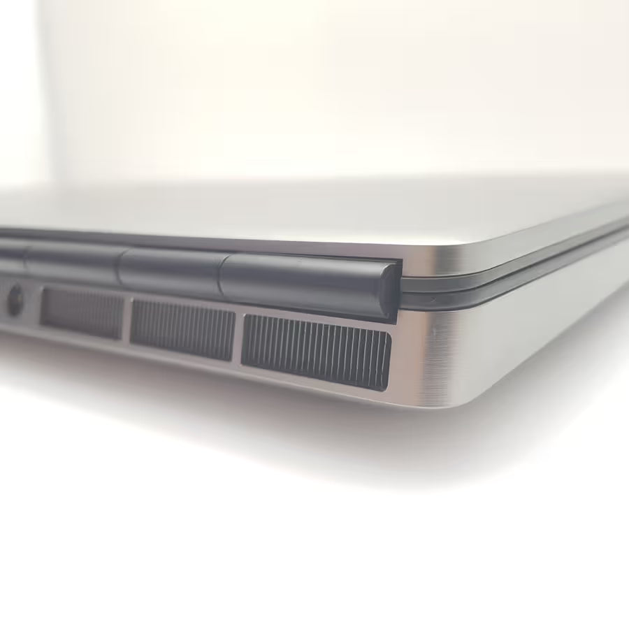 Dell Precision 7750 Mobile WorkStation 17.3 " Factory Reconditioned & Certified